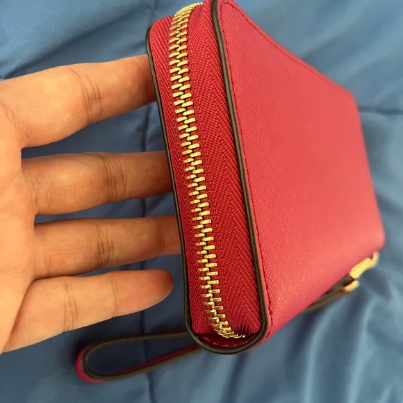 Michael Kors Zip Medium Wallet - Picture 12 of 15